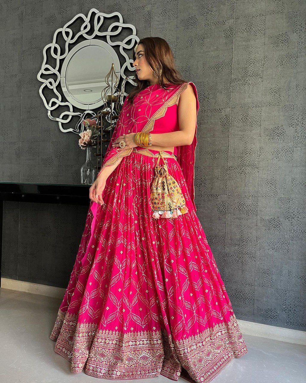 Hoor-e-Riwaaz Lehenga Choli (TOP QUALITY)