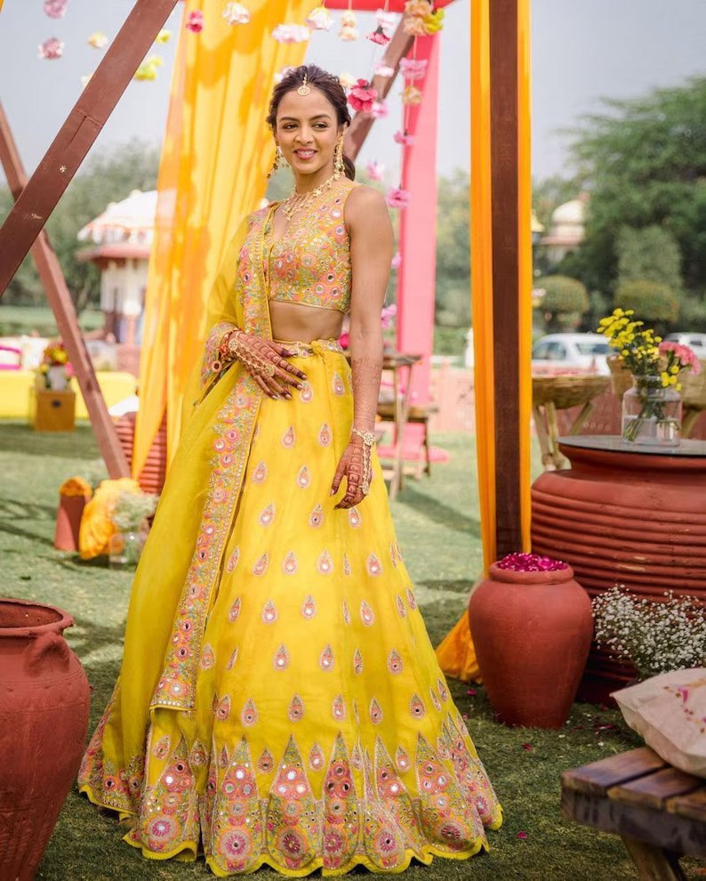 Tanirikaa Eleganza Lehenga Choli (TOP QUALITY)