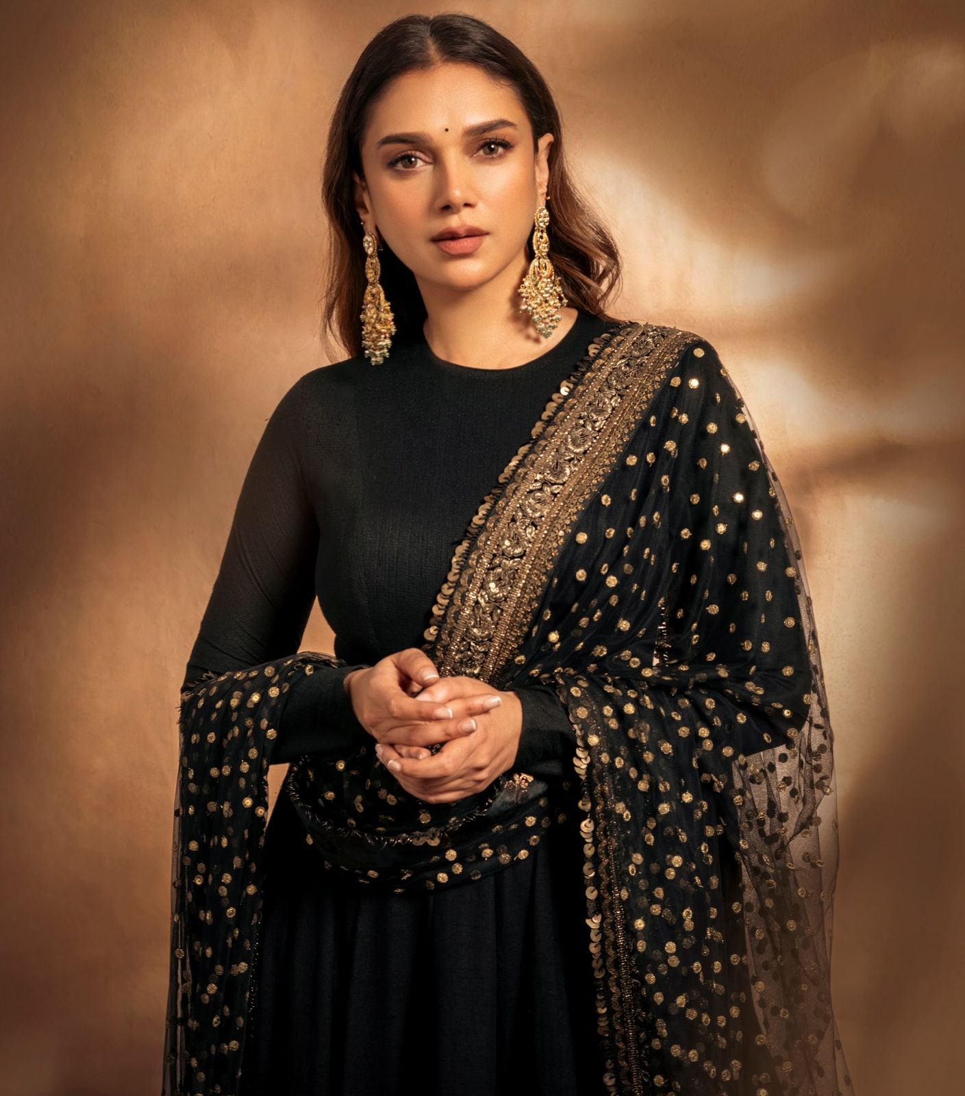 Zohra Black Royal Set