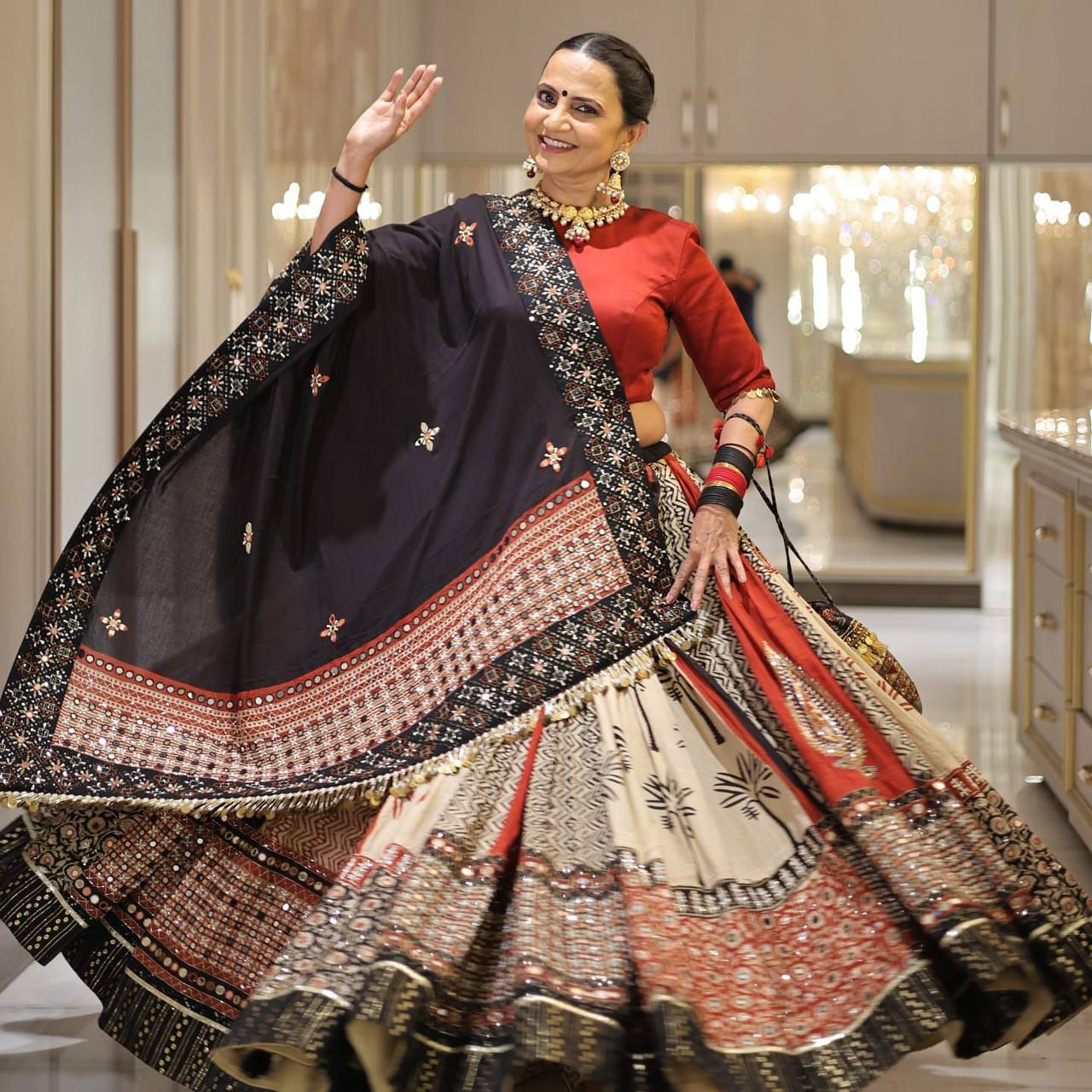 Chanchal Chaniya Navratri Lehenga Choli