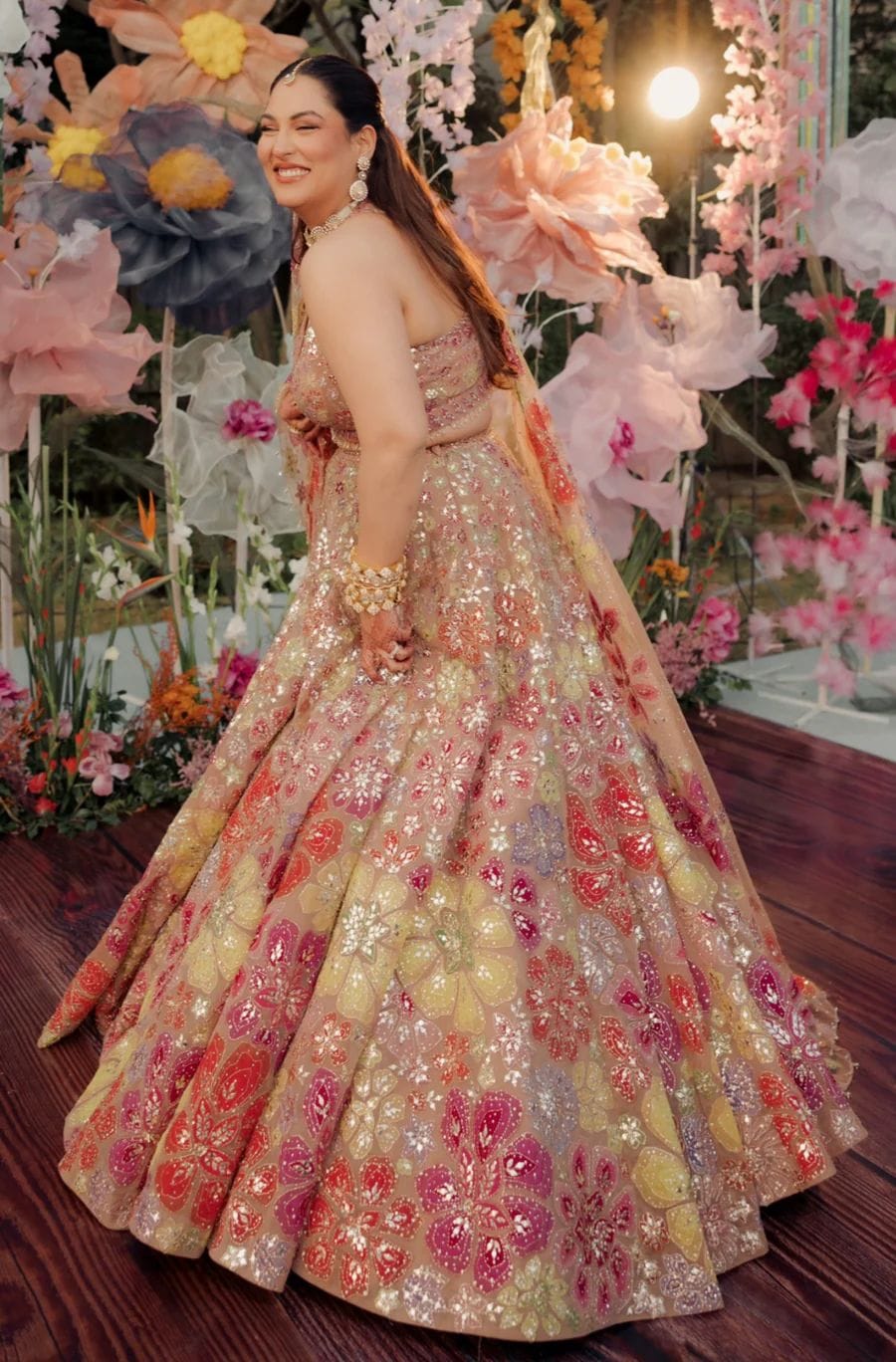 Phoolon Ki Raunak Lehenga