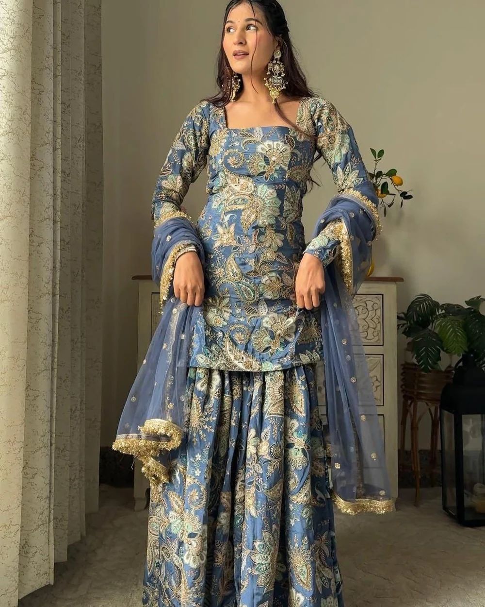 Nazm-E-Gulab Sharara Set