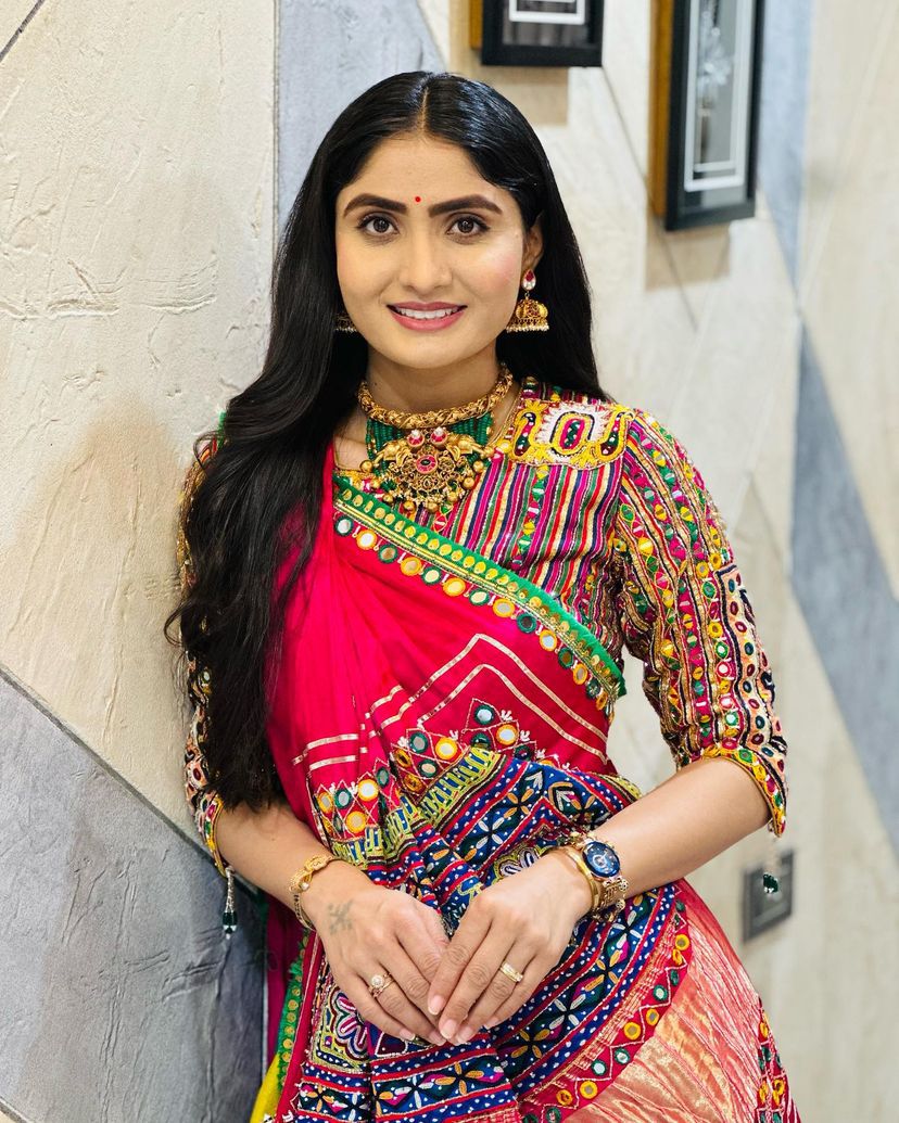 Zariya Mirror Navratri Lehenga Choli