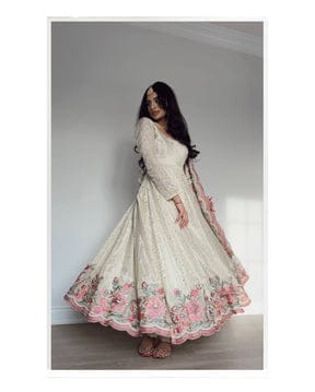 Fiza-E-Chand Ivory Bloom Anarkali