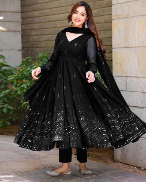 Nysa Saaz Salwar Suit