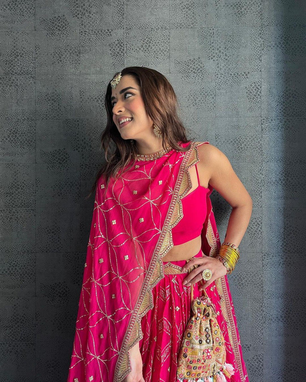 Hoor-e-Riwaaz Lehenga Choli (TOP QUALITY)