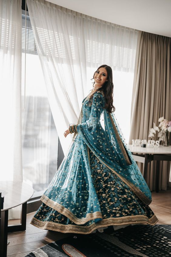Gleaming Mehfil Lehenga Choli (TOP QUALITY)