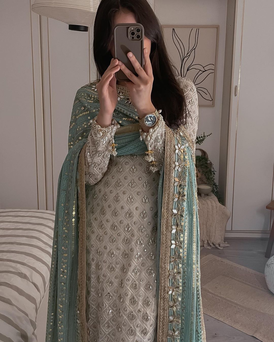 Shahi Hoorain Salwar Suit