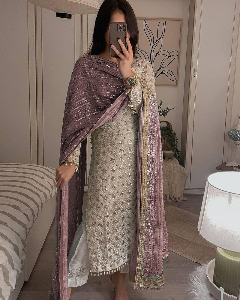 Shahi Hoorain Salwar Suit