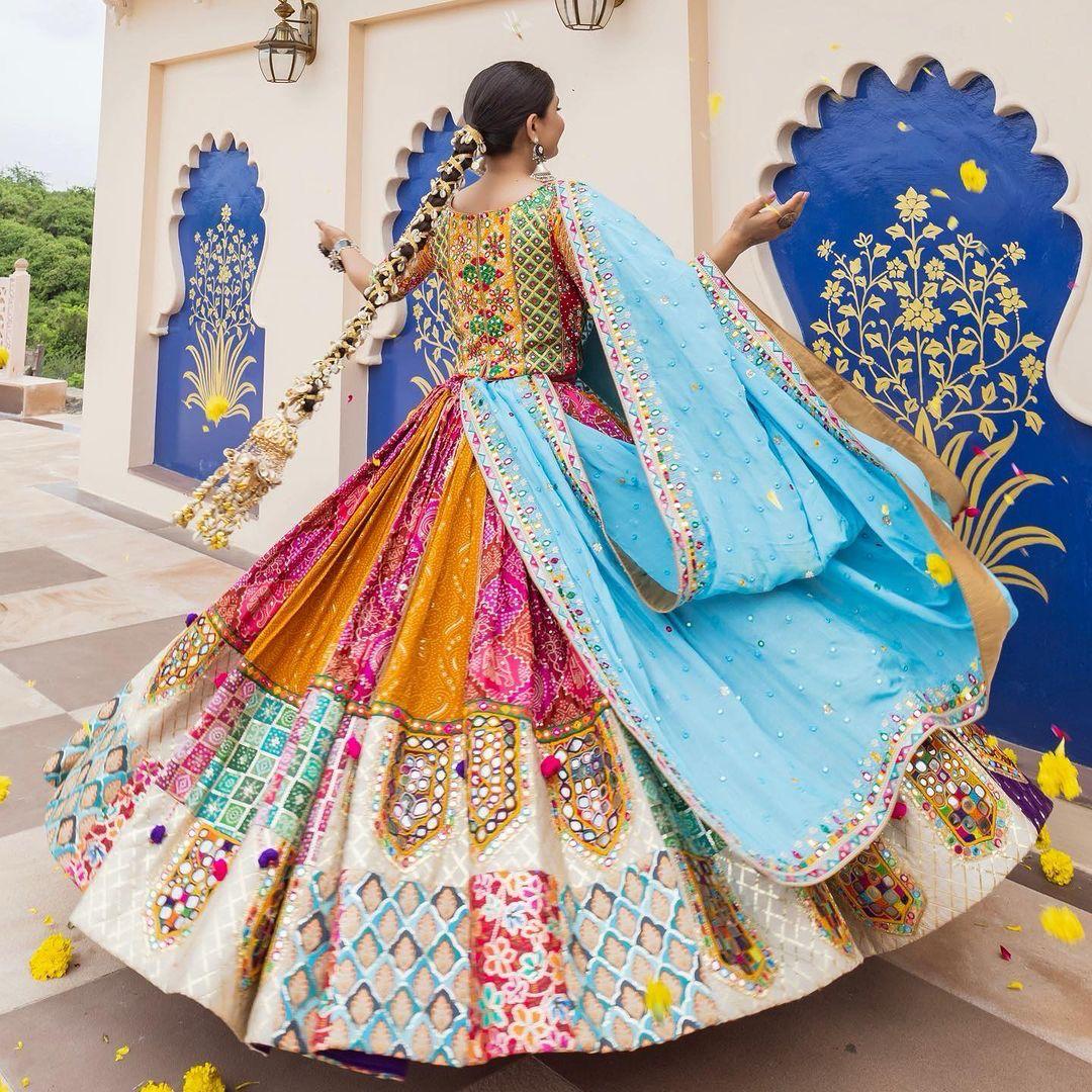Dholida Diva Navratri Lehenga Choli