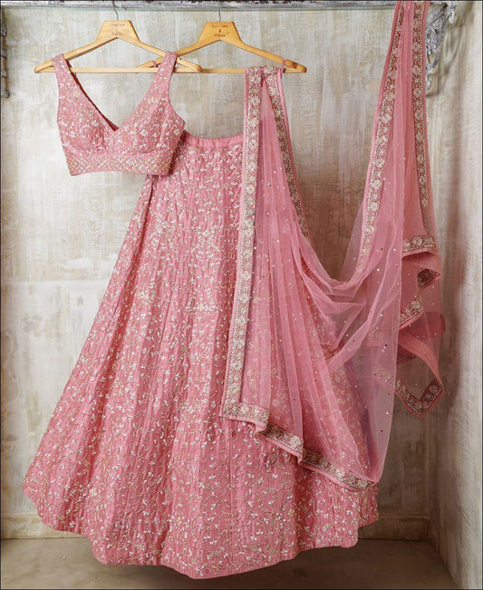 Minimalistic Pehnava Lehenga Choli (TOP QUALITY)