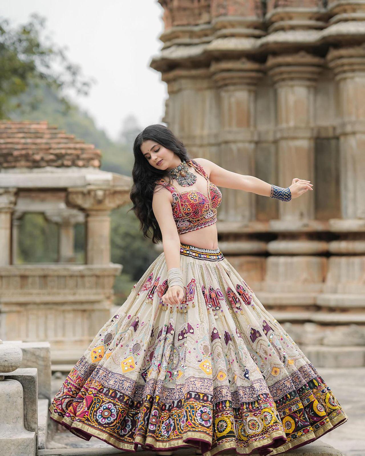 Cultural Queen Navratri  Lehenga Choli