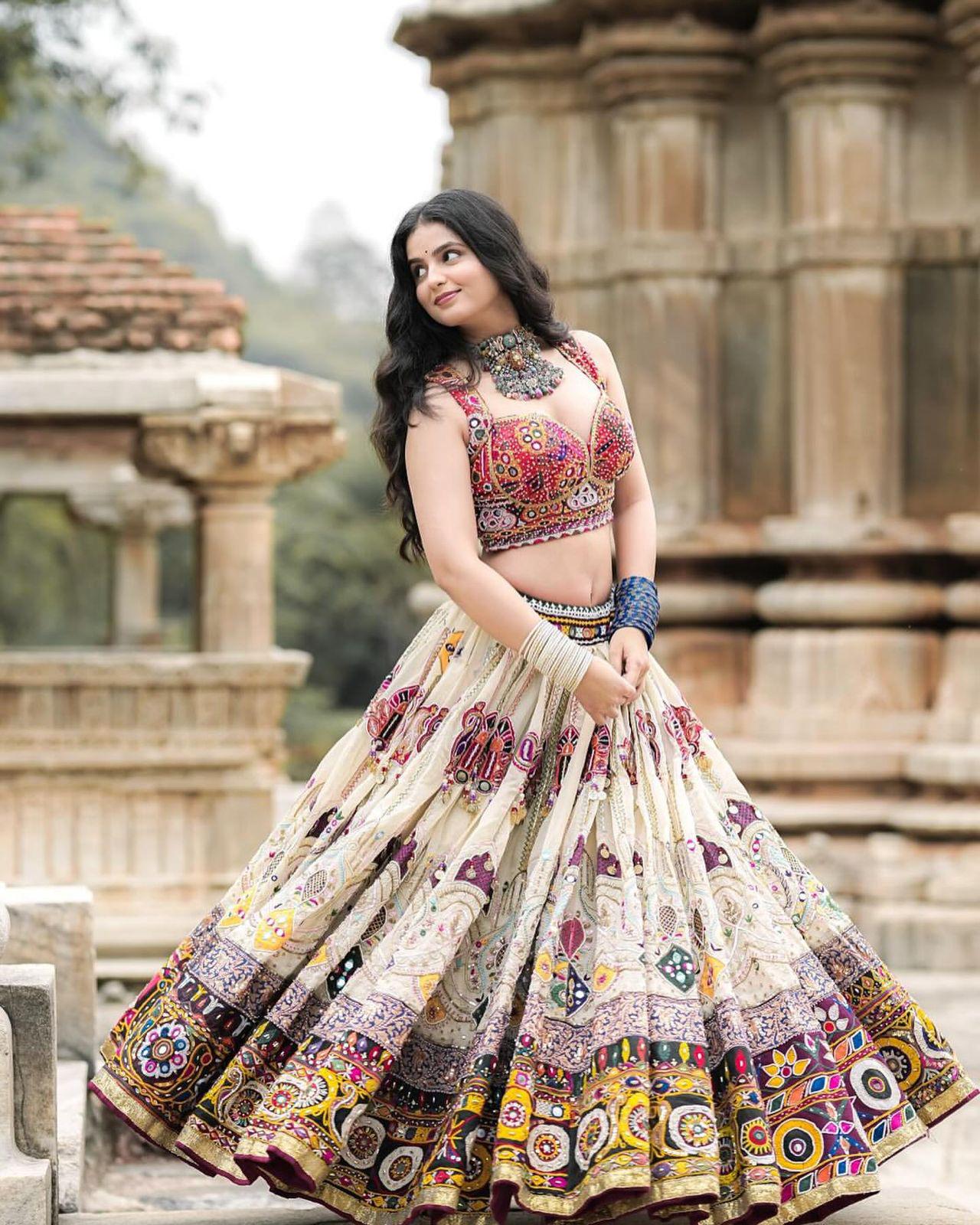 Cultural Queen Navratri  Lehenga Choli