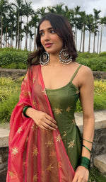 Noor-e-Gulab Suit set
