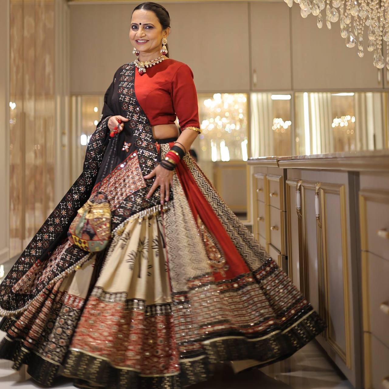 Chanchal Chaniya Navratri Lehenga Choli