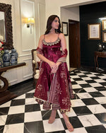 Noor E-Afsana Velvet Anarkali Set