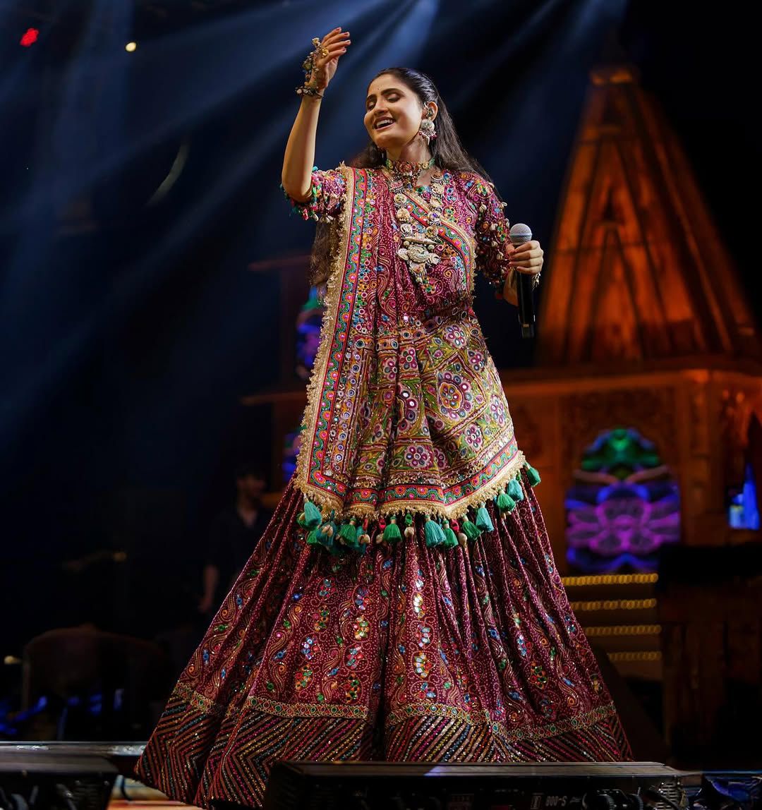 Raas Rani Navratri Lehenga