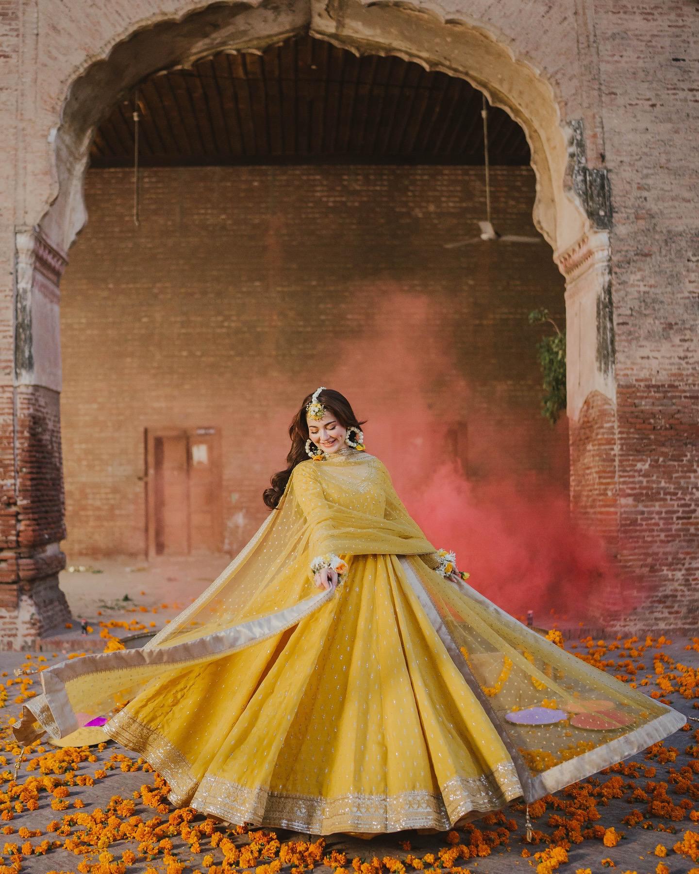 Rang-e-Mehfil Anarkali Set