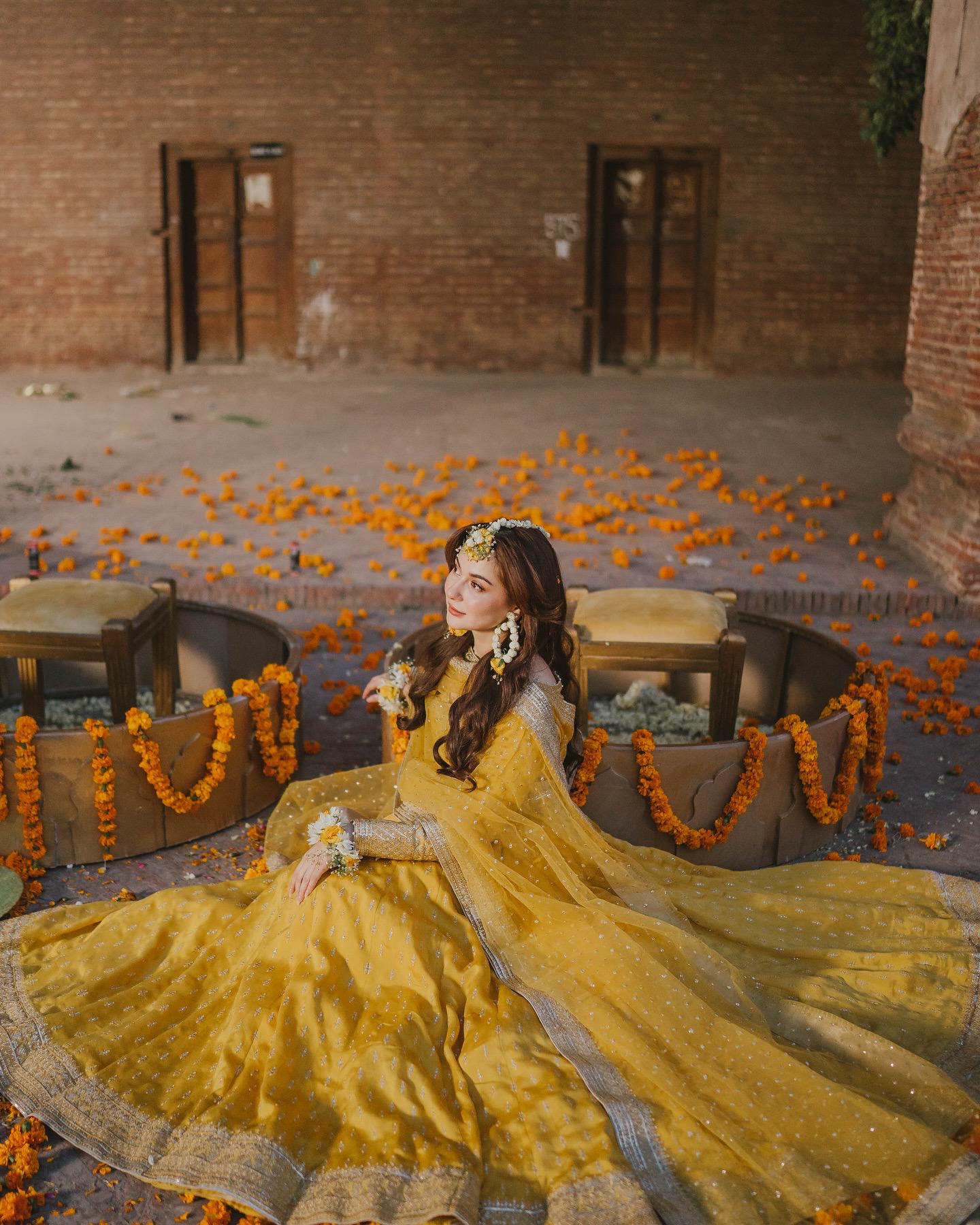 Rang-e-Mehfil Anarkali Set