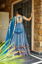 Noor-E-Bahar Anarkali