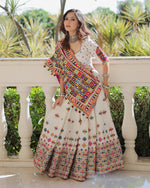 Sanedo Sringar Navratri Lehenga