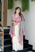 Jashn-E-Husn Cape Set