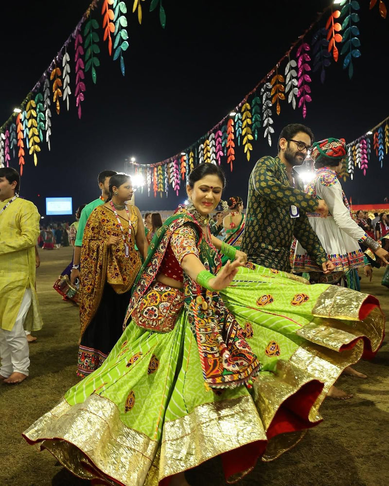 Stunning Shringar Navratri Lehenga Choli