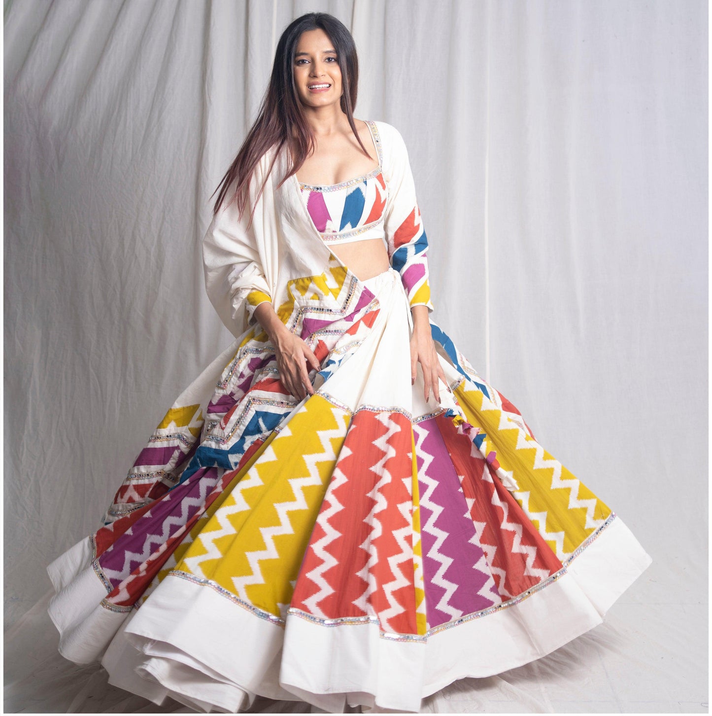 Garvi Gujarat Navratri Lehenga Choli