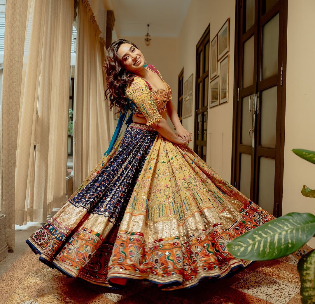 Soneri Swag Navratri Lehenga  Choli