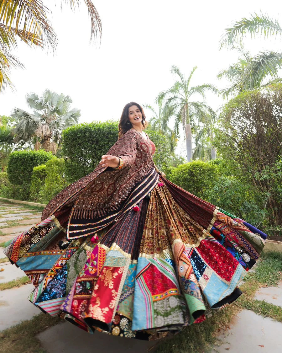 Yashasvi Yatra Navratri Lehenga Choli