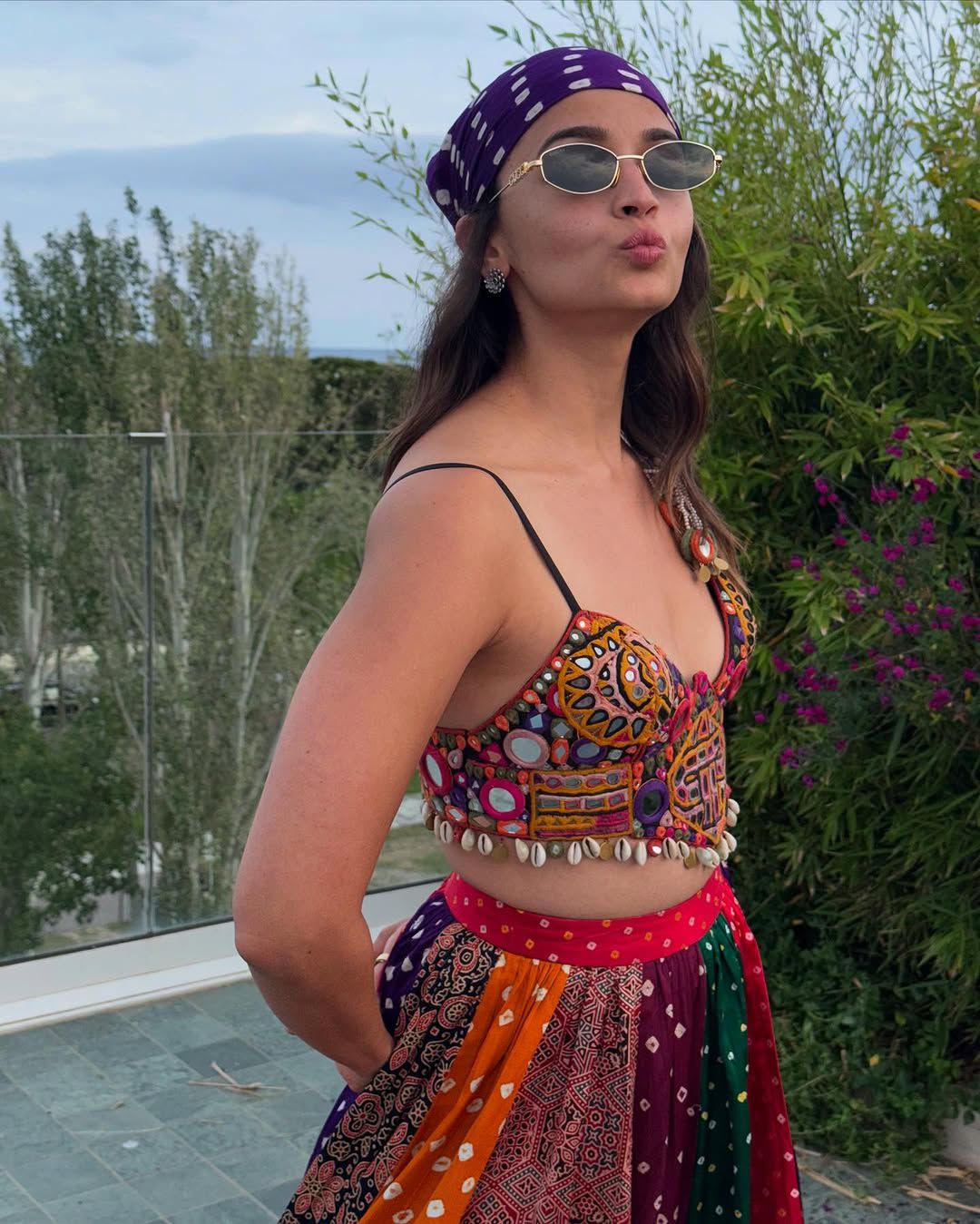 Alia Bhatt Jhumri Jalsa Navratri Lehenga