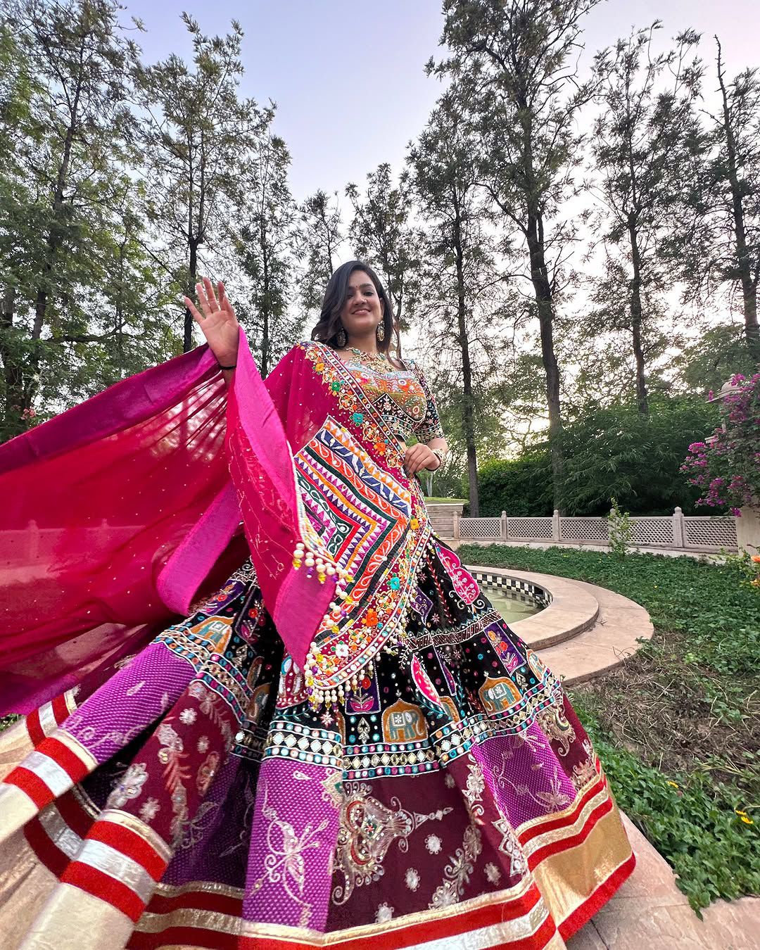Naqsh Nazaara Navratri Lehenga Choli