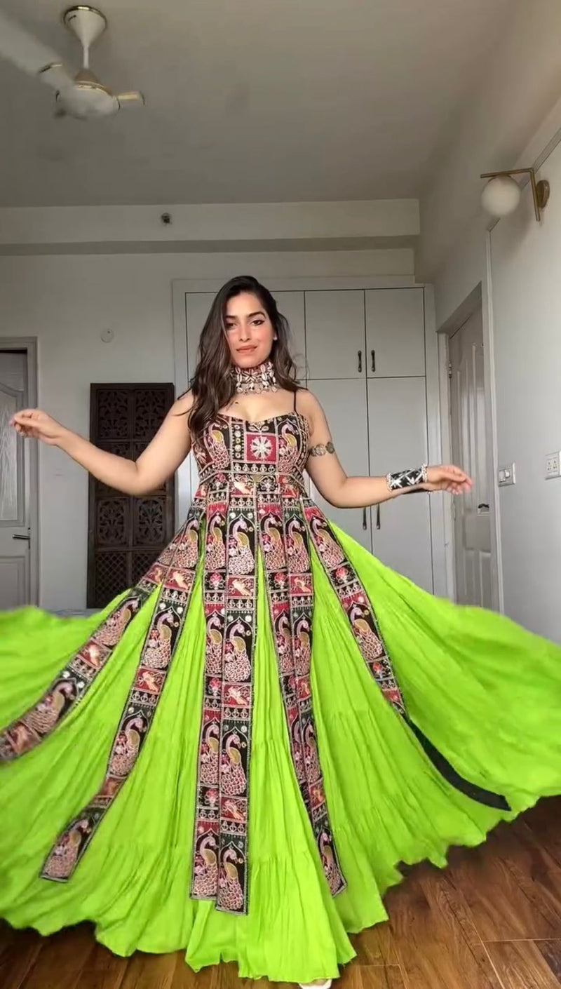 Kalira Queen Navratri Lehenga Choli