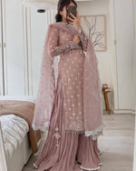 Noor-e-Nazakat Suit Set