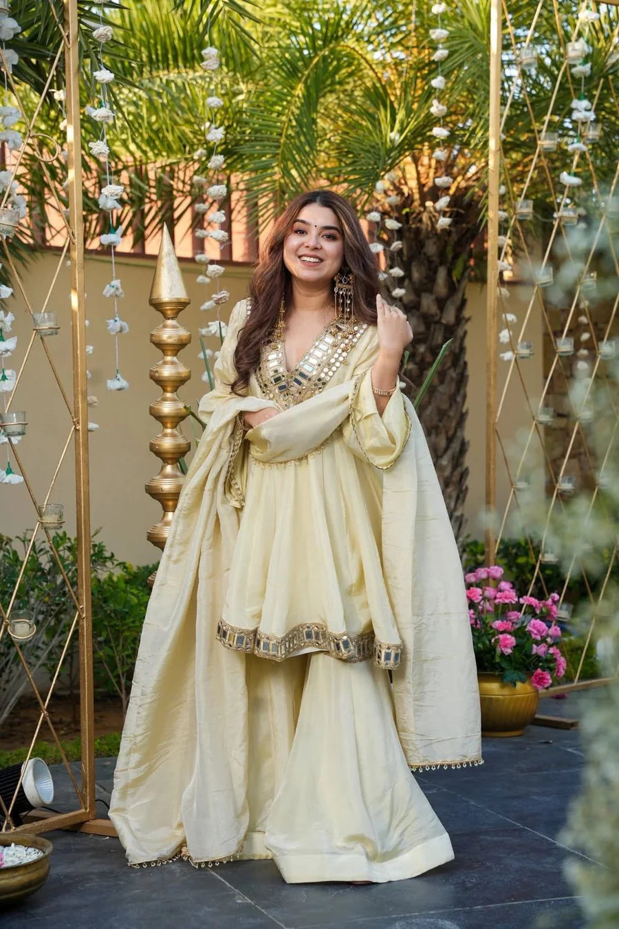 Vanya Sparkle Bloom Salwar Suit