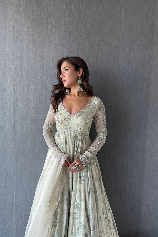 Sukhmani Ivory Pearlia Gown