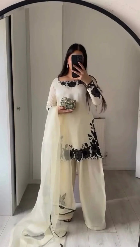 Alina Luxe Farshi Salwar Suit