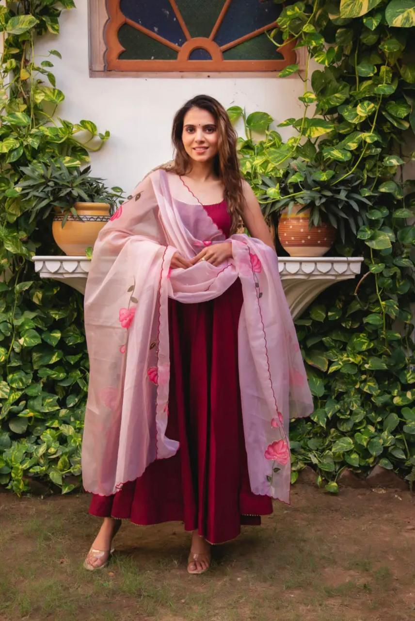 Gulriwaaz Anarkali Set