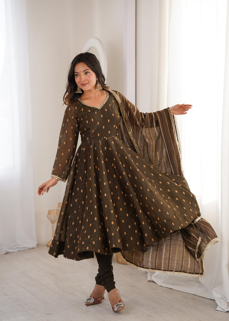 Zeenat Elegance Salwar Suit