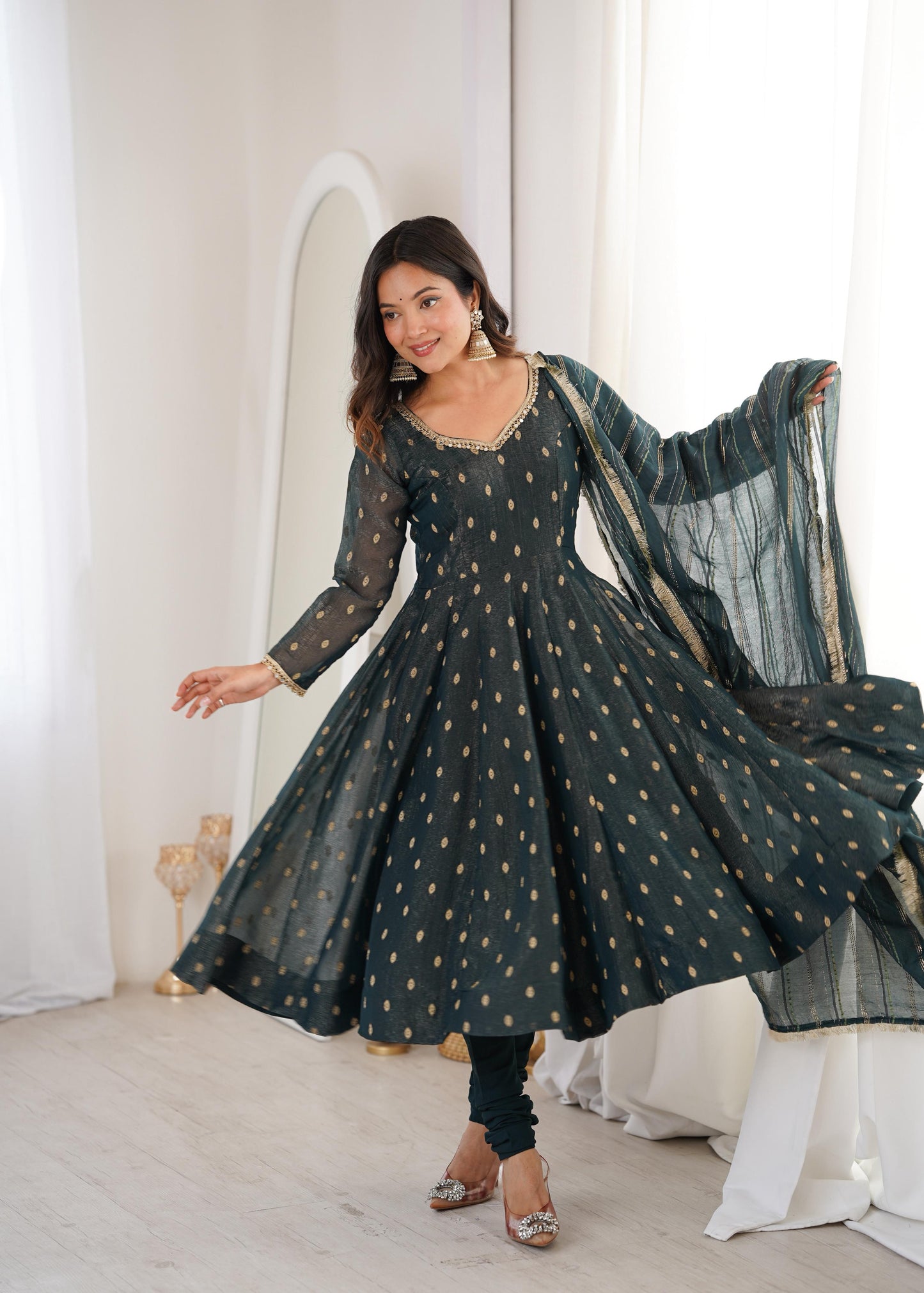 Zeenat Elegance Salwar Suit