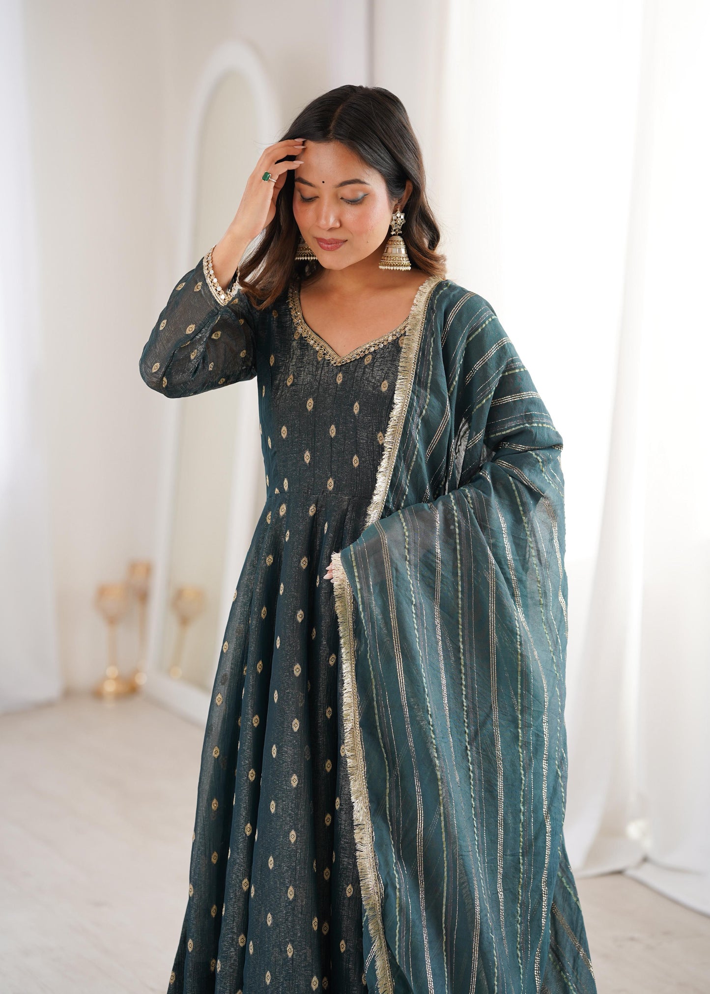 Zeenat Elegance Salwar Suit
