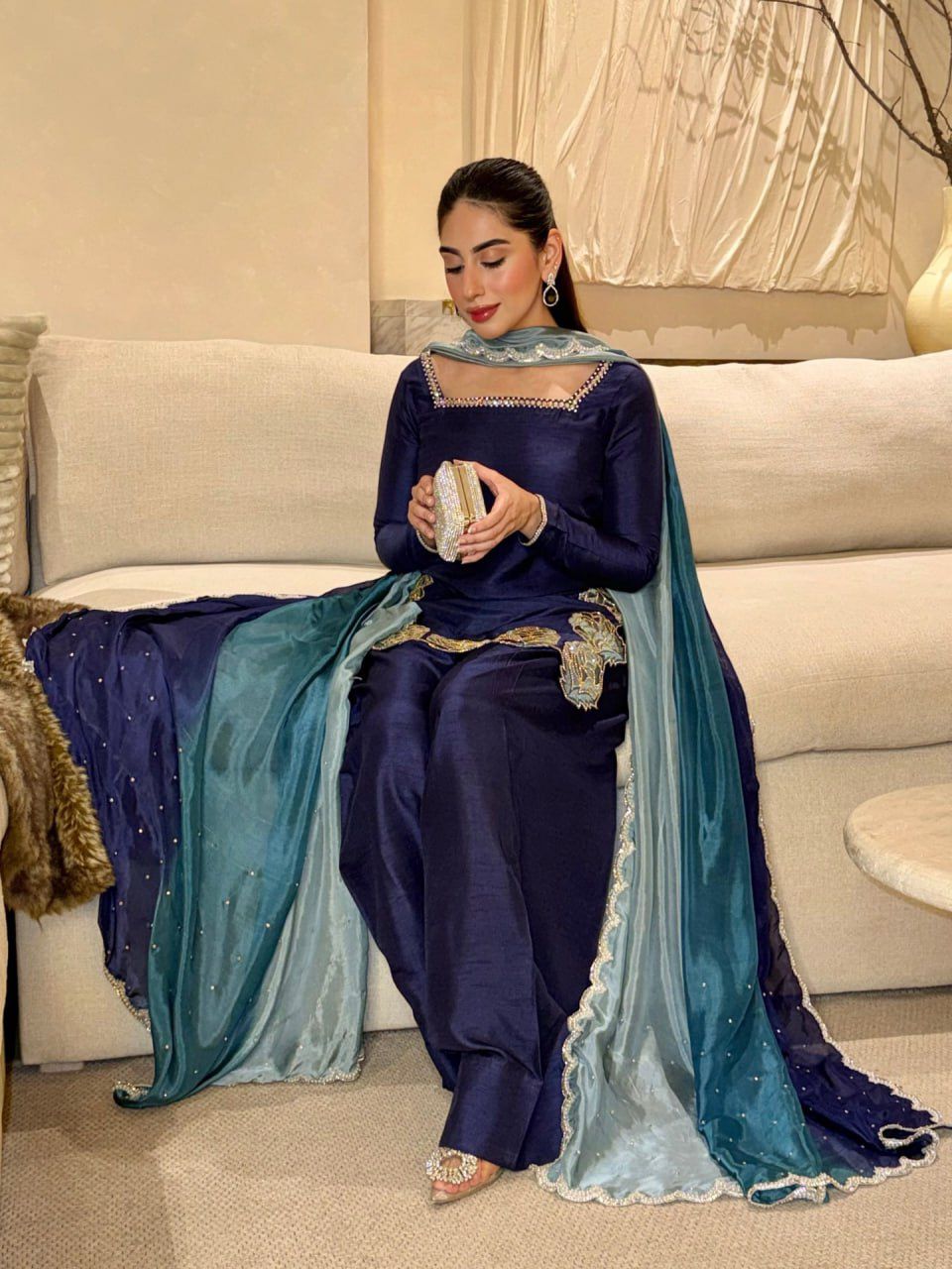 Inayat Farsi Suit Set