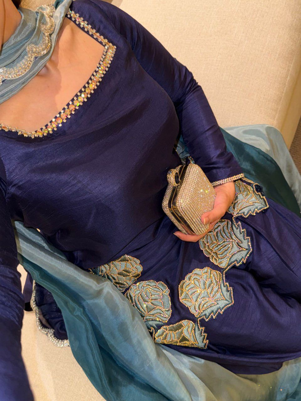 Inayat Farsi Suit Set