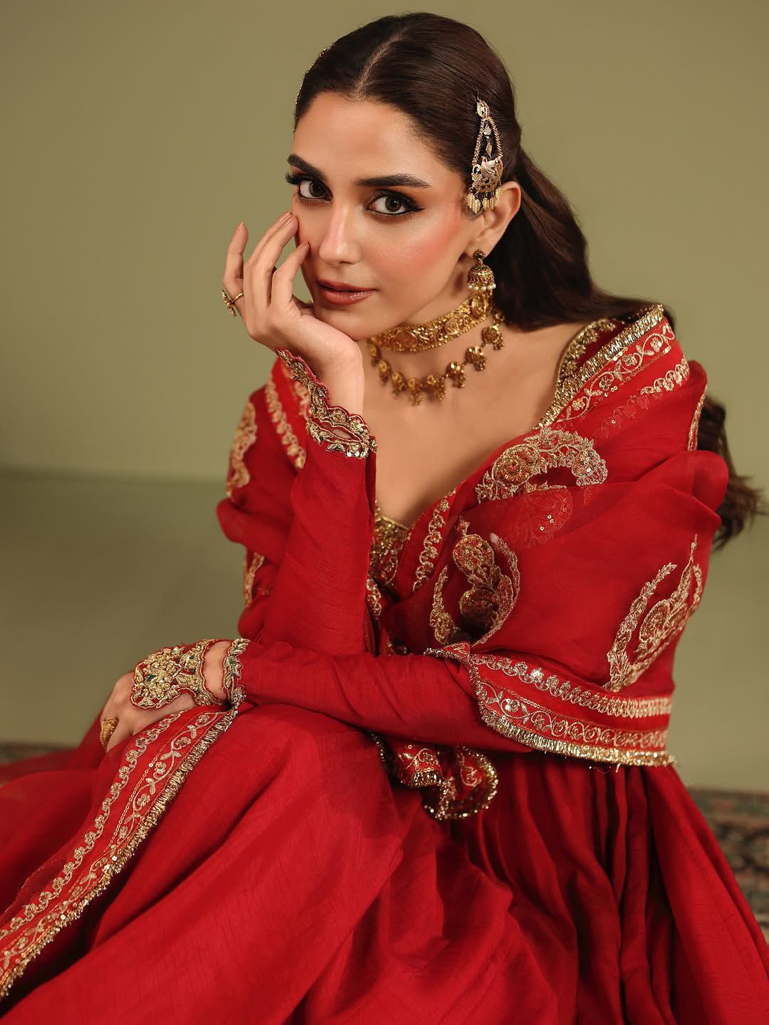 Aayat Mehekti Adaa Salwar Suit