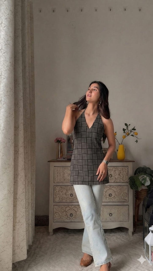 Geometric Checkered Print Short Kurti