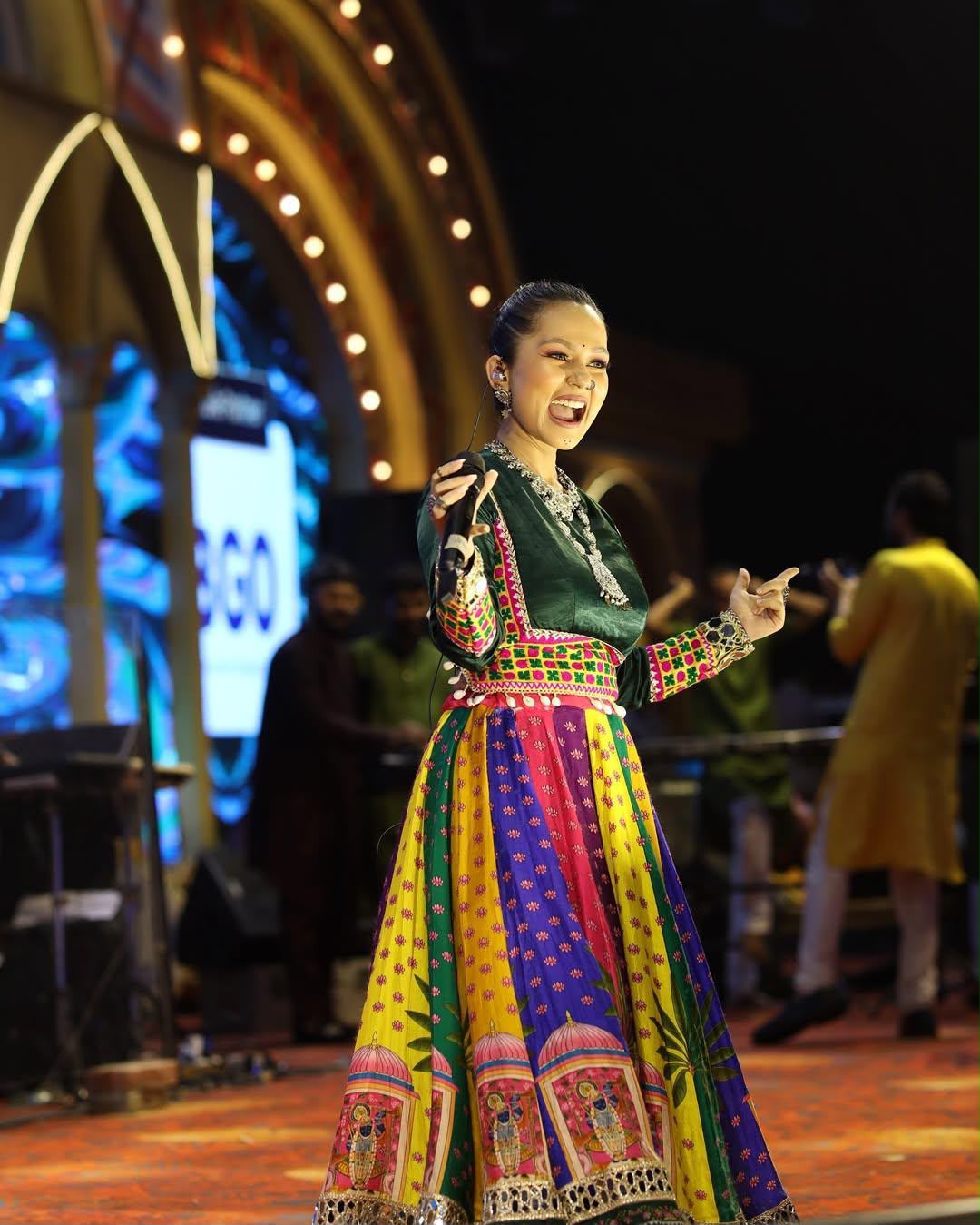 Nritya Nazaara Navratri Lehenga Choli