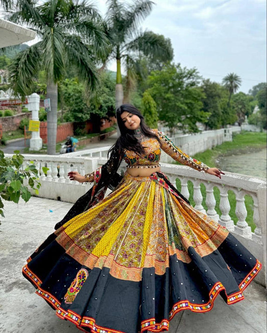 Aabheri Aura Navratri Lehenga Choli