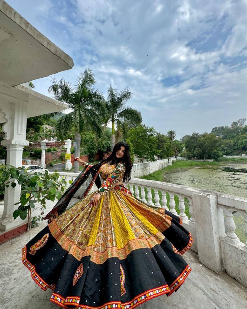 Aabheri Aura Navratri Lehenga Choli