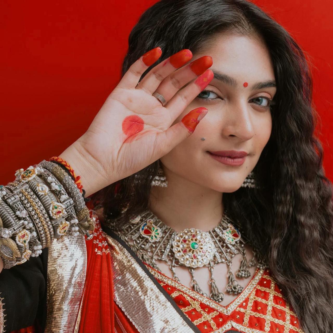 Kumkum Katha Navratri Lehenga Choli