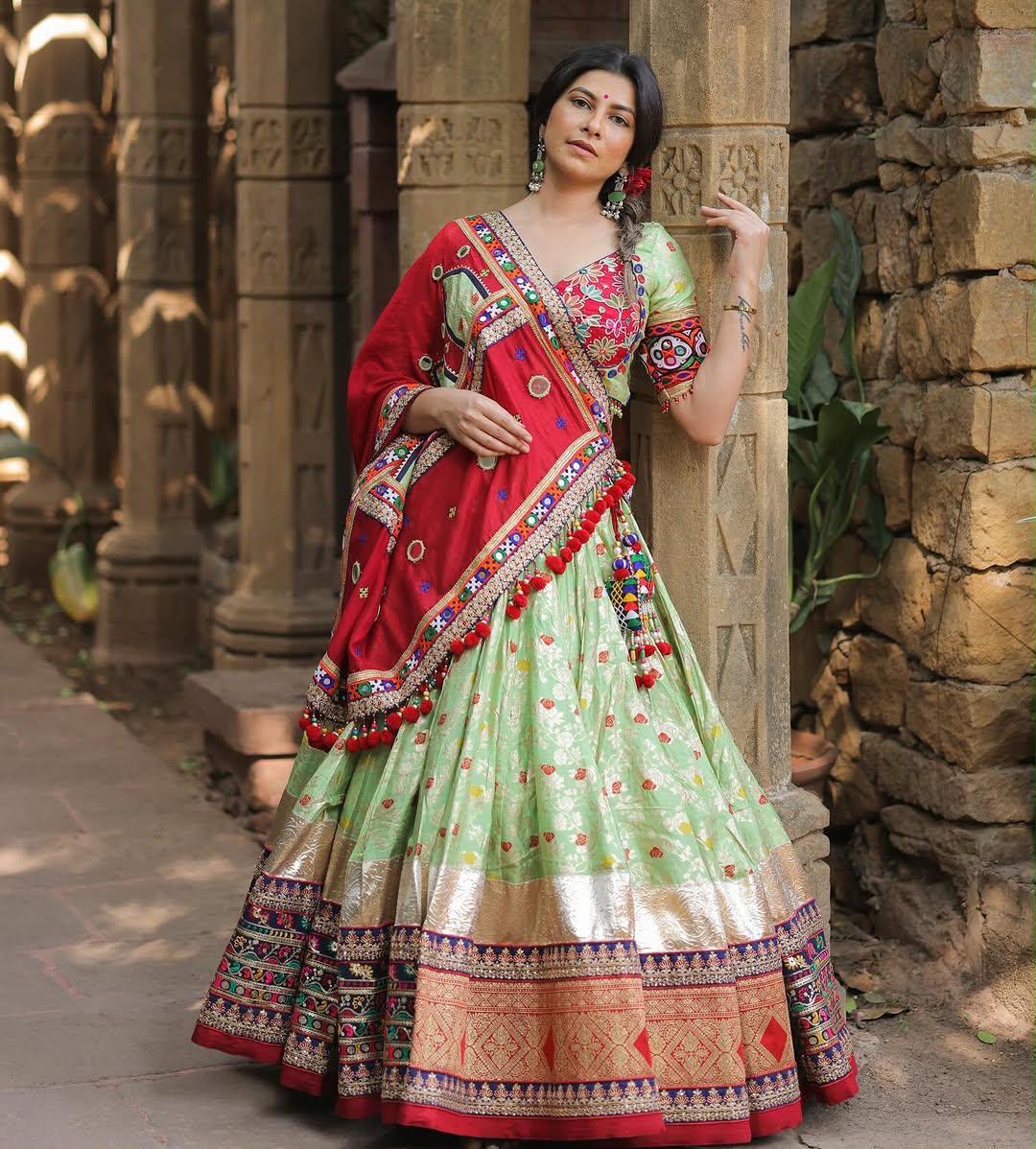 Noor Raaz Navratri Lehenga Choli